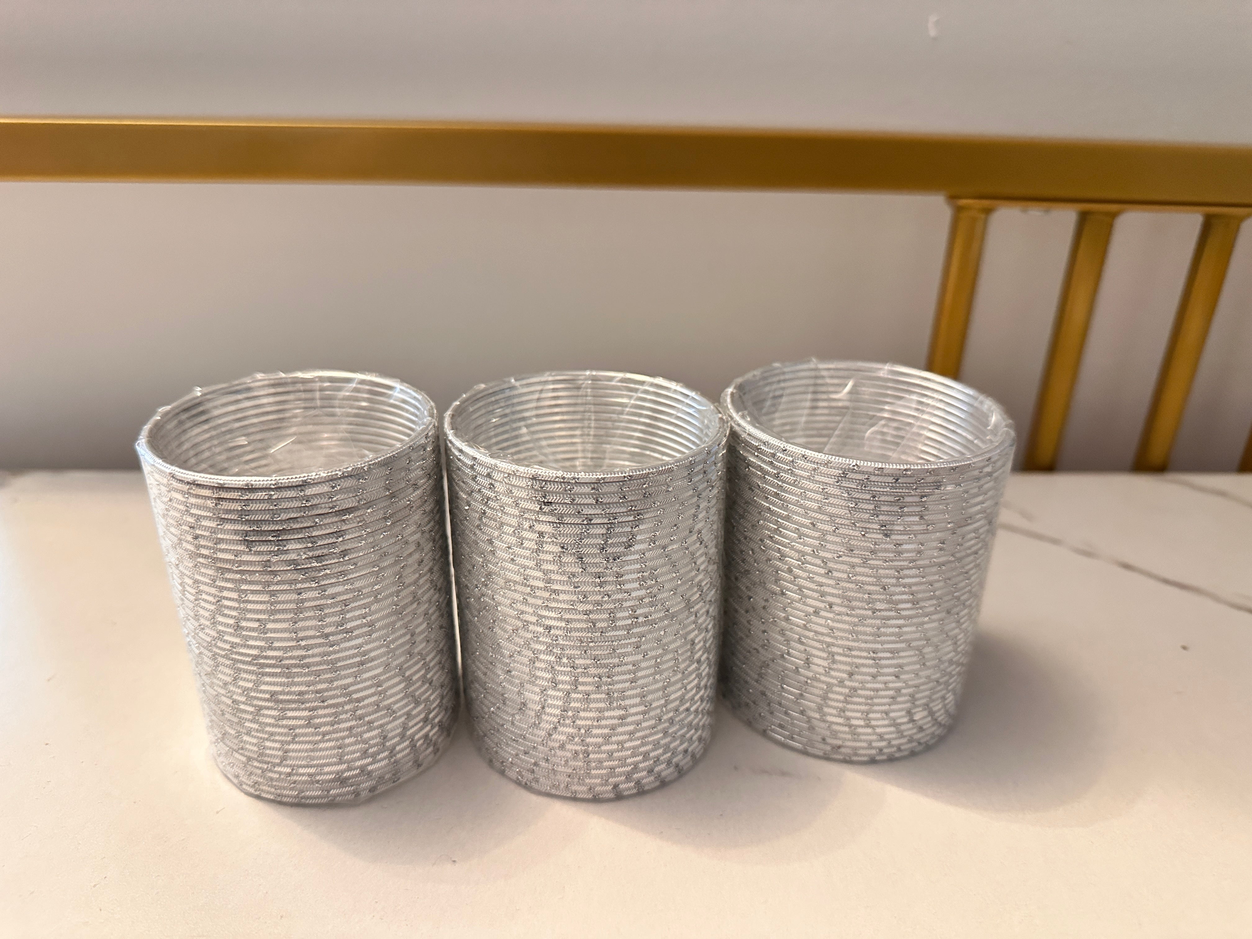 Metal Bangles Silver / White